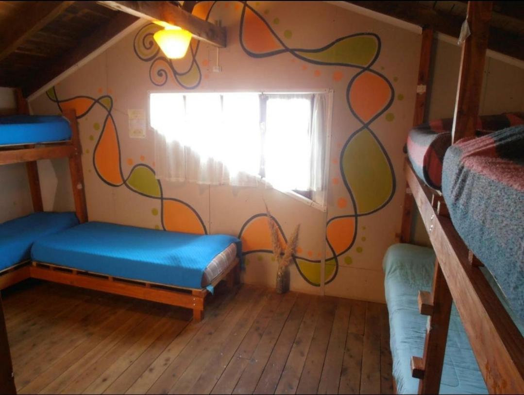 La Casa Del Arbol - Hostel El Bolsón Exteriör bild
